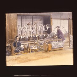 製糸をする人々 / Reeling Silk image
