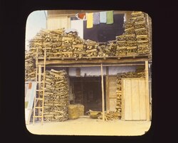 薪倉庫 / Firewood Storage image