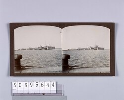青島の浮船渠(No.62) / Floating Dock at Qingdao (No. 62) image