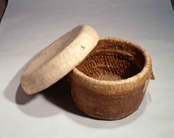 お櫃入 / Container for Rice Tub image