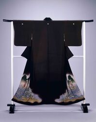 着物(袷)黒留袖 / Kimono (Lined Kimono) Black Tomesode image