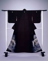 着物(袷)黒留袖 / Kimono (Lined Kimono) Black Tomesode image