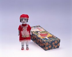 磁器製女児人形 / Porcelain Girl Doll image