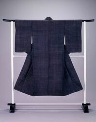 江戸小紋地着物他一括資料 着物(袷)藍綿絹地変わり立涌文 / Collection of Edo Komon Kimono and Other Materials, Kimono (Lined) with Tatewaku Pattern Variation on Indigo Cotton Silk image