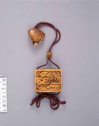 波に船文象牙印籠 付 鮑取り人物象牙根付 / Ivory Inro (Small Nested Caddy) with Wave and Boat; Ivory Netsuke Toggle with Abalone Gatherer image