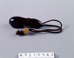 瓢箪形根付矢立 / Gourd-shaped Netsuke Yatate (Portable Writing Set) image