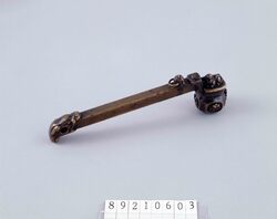 獅子飾矢立 / Decorative Yatate (Portable Writing Set) with Lion image