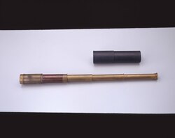 望遠鏡 / Telescope image