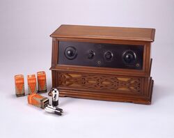 ラジオ及び付属品 / Radio and Accessories image