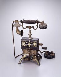 デルビル磁石式甲号卓上電話機 / Delville Magnetic Kō Type Desktop Telephone image