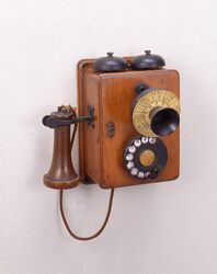 2号自動式壁掛け電話機 / Automatic Electric Model 2 Wall Telephone image