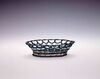 ガラス絵ビーズ皿/Bead Tray with Painted Glass Bottom image