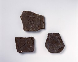 文字瓦(橘樹郡)(武蔵国分寺出土) / Moji Gawara (Excavated from Musashi Kokubunji) image