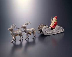 セルロイド玩具 サンタクロースとトナカイ / Celluloid Toy, Santa Claus and Reindeer image