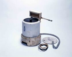 撹拌式電気洗濯機 / Electric Whirl Washing Machine image