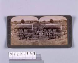 Homes near the battle-ground Protected by Japan's Soldiers―Chines Village between DalmyAnd PortArthur. / Homes near the battle-ground Protected by Japan's Soldiers―Chines Village between Dalmy and Port Arthur. image