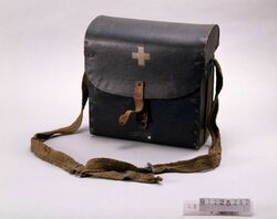 ボール紙製救急鞄 / Cardboard Bag for First-aid Kit image