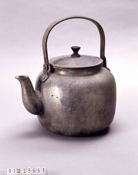 やかん / Kettle image