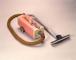 電気掃除機TC-241 / Vacuum Cleaner image