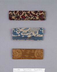アルファベット鶏文櫛袋 / Comb Case with Alphabet Letters and Chicken Design image