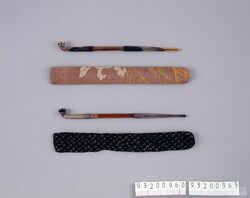鹿子絞り煙管筒並びに煙管 / Kanoko Shibori (Tie-Dye) Pipe Case and Pipe image