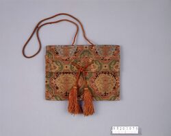 金襴懸守 / Gold Brocade Amulet Case image