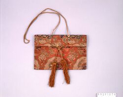 金襴懸守 / Gold Brocade Amulet Case image