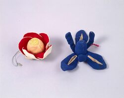 かきつばた縮緬細工 / Chirimen Zaiku Iris image