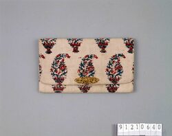 古渡白地立木文様更紗紙入 / Wallet of Antique Imported Sarasa Chintz with Tree Design on White Ground image