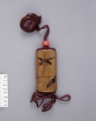 燕南天蒔絵印籠 / Inro (Small Nested Caddy) with Swallow and Nadina Design in Makie image