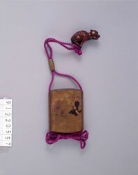 松鳥蒔絵印籠 / Inro (Small Nested Caddy) with Pine and Bird Design in Makie image