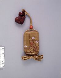 雉芙蓉蒔絵螺鈿印籠 / Inro (Small Nested Caddy) with Pheasant and Cotton Rose Design in Makie image
