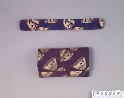 中国染付碗文織懐中たばこ入れ / Textile Tobacco Pouch with Chinese Underglaze Blue Pattern image