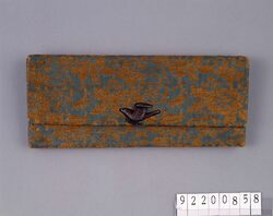 金襴花唐草文化粧具入 白銅寿字入手鏡 / Cosmetic Box with Gold Brocade and Floral Arabesque Design, Hand Mirror with the Japanese Character Kotobuki (Congratulations) in White Bronze image