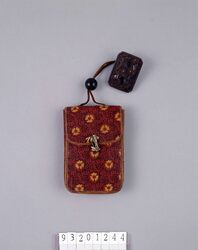 更紗一つ提げたばこ入れ / Sarasa Tobacco Pouch, with Netsuke image