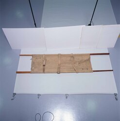防空訓練用の担架 / Stretcher for Air-raid Drill image