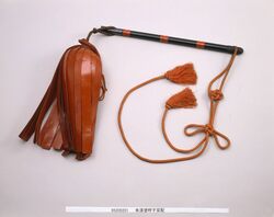 朱漆塗呼子采配 / Red Lacquer Command Baton image