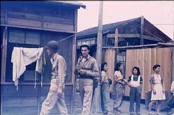 アメリカ兵と日本人女性たち / American Soldiers and Japanese Women image