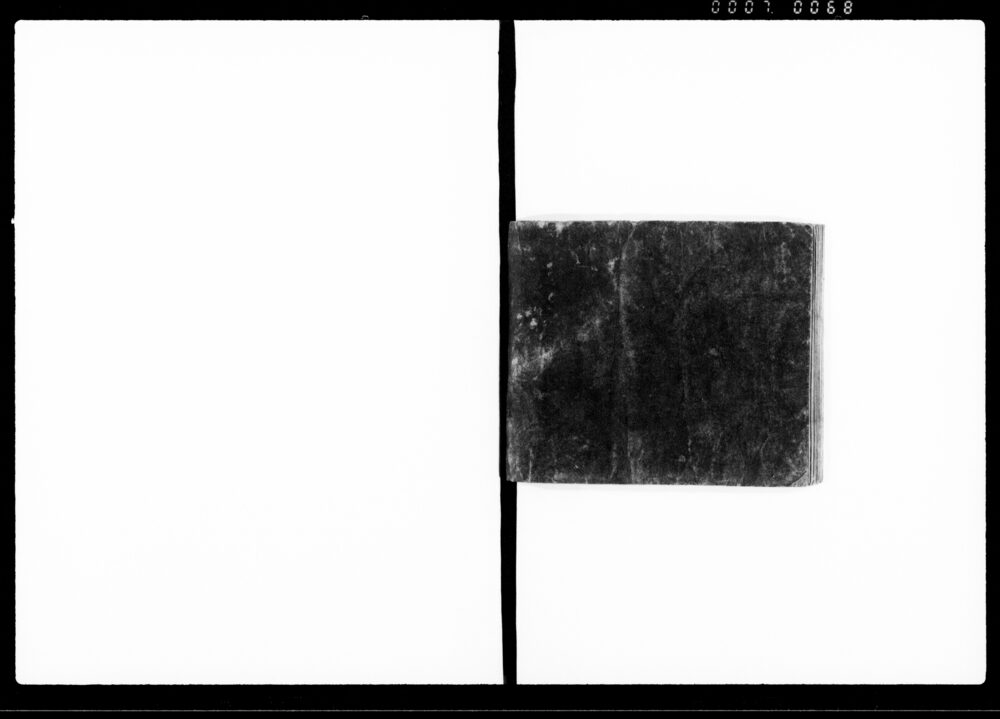 90377814_1068